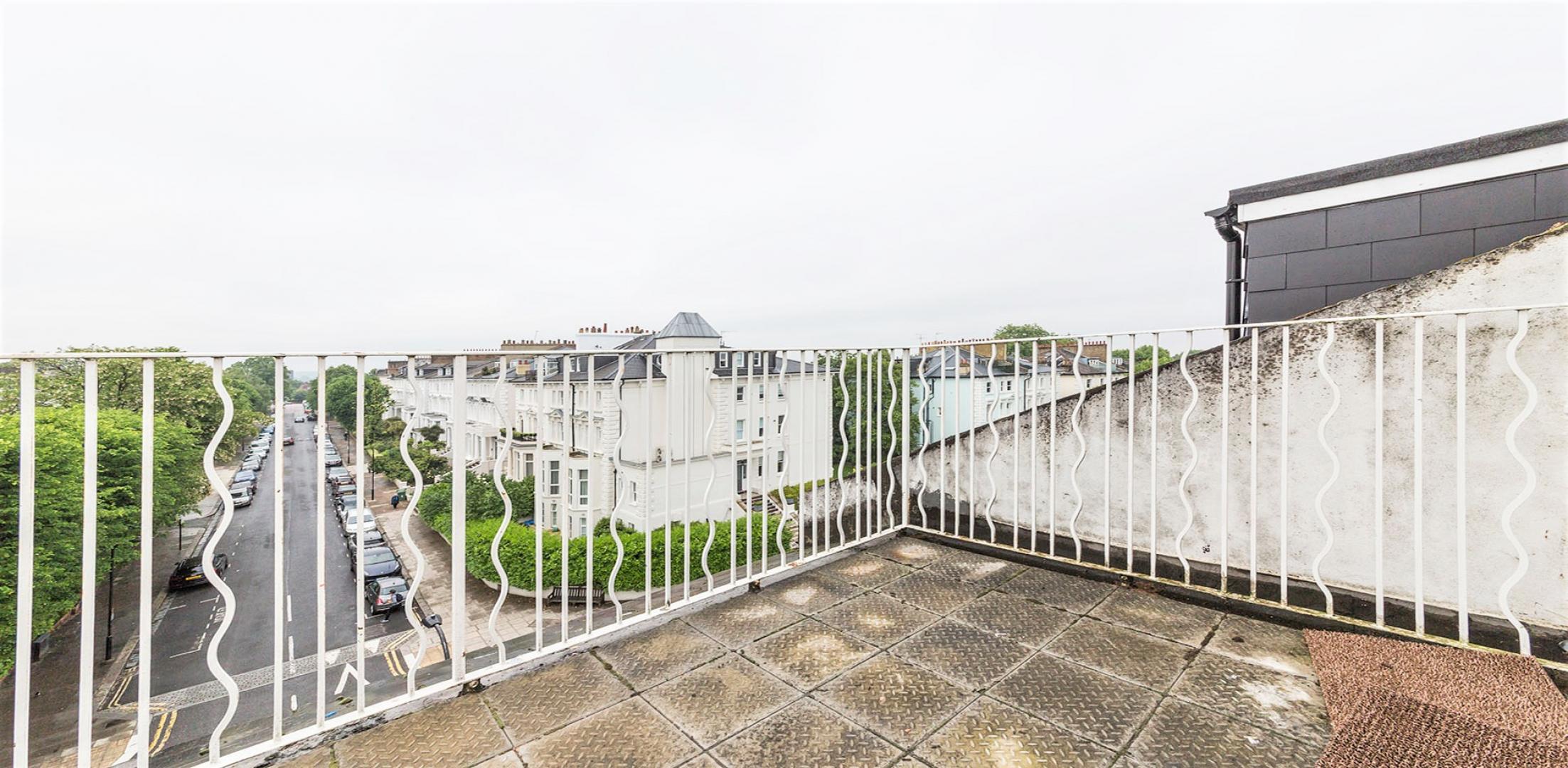 			1 Bedroom, 1 bath, 1 reception Flat			 Belsize Park Gardens, BELSIZE PARK